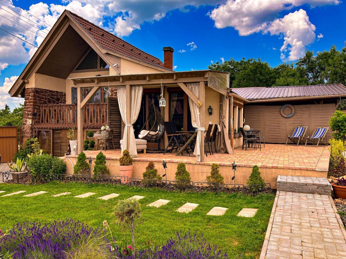 Vila Casamia4U Alsóörs Exteriér fotografie